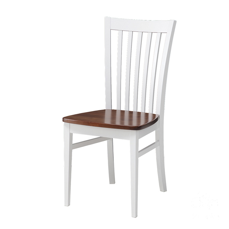 Деревянные стулья