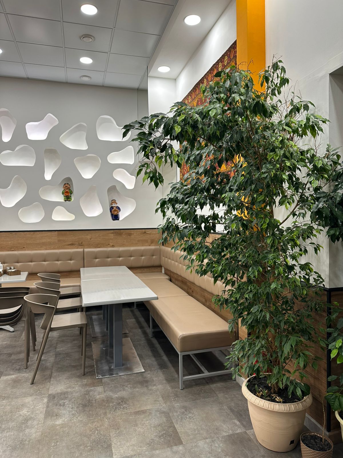 Пловная в современном стиле