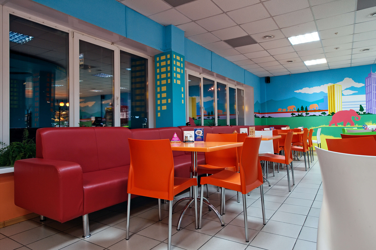 Столовая "Съем Слона"