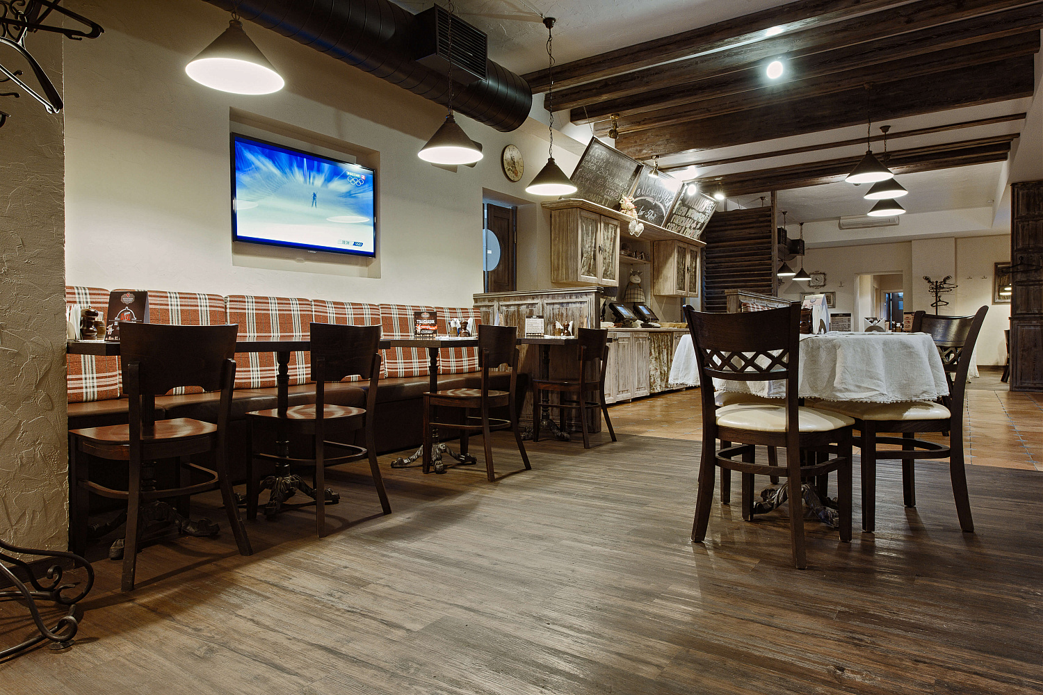 Стейк-бар "Теленок-табака"