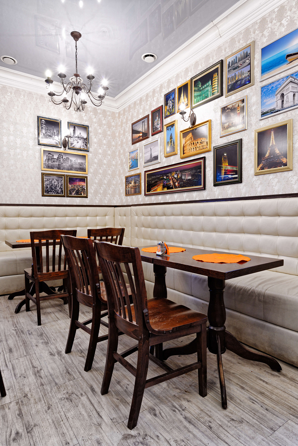 Блинная "БлинБург"  на Маркса 95