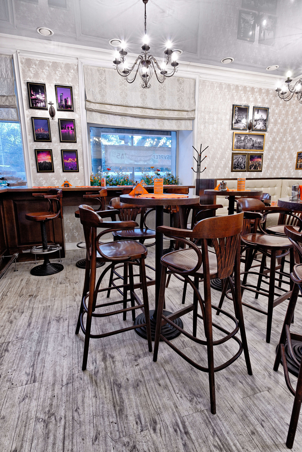 Блинная "БлинБург"  на Маркса 95